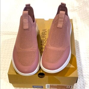 Koolaburra Women's Pink Slip-On Sneakers